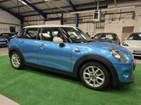 USED 2017 17 MINI HATCH 1.5 Cooper Auto Euro 6 (s/s) 5dr Ultra Low Miles-Huge Spec