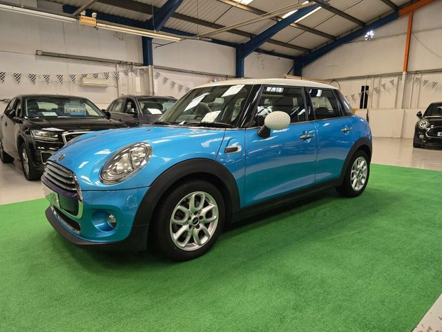 2017 MINI HATCH 1.5 Cooper Auto Euro 6 (s/s) 5dr