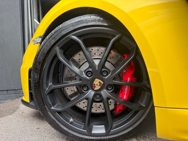 2021 PORSCHE 718 CAYMAN - Photo 3