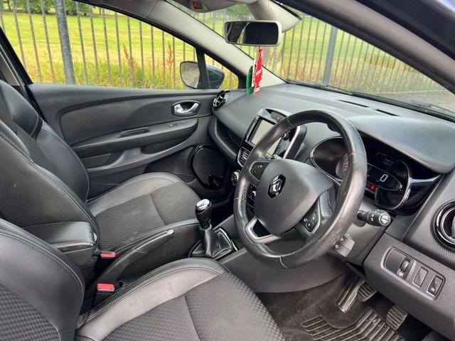 2017 Renault Clio - Photo 2