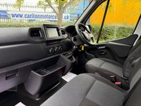 USED 2022 22 RENAULT TRUCKS MASTER 2.3 144 BHP 145 3T5 Comfort Chassis Cab- Curtainsider Body+TaiLift 500kgs Swl Stunning Example Light use