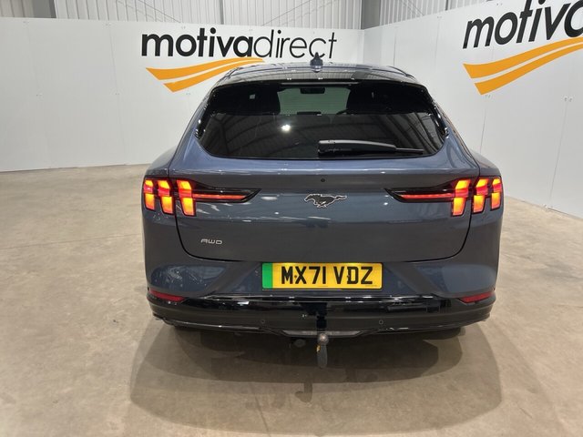 2021 Ford Mustang Mach-E - Photo 10