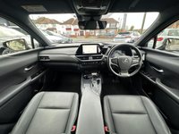 USED 2023 23 LEXUS UX 2.0 250h F Sport Design SUV 5dr Petrol Hybrid E-CVT Euro 6 (s/s) (184 ps) ** RAC BUYSURE INSPECTED **