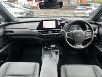 USED 2023 23 LEXUS UX 2.0 250h F Sport Design SUV 5dr Petrol Hybrid E-CVT Euro 6 (s/s) (184 ps) ** RAC BUYSURE INSPECTED **
