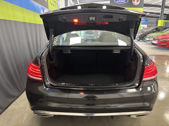 2015 Mercedes-Benz E-Class 2.1L Amg Line 2dr - Photo 7