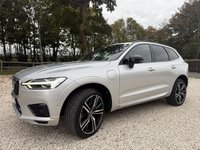 USED 2020 20 VOLVO XC60 2.0h T8 Twin Engine 11.6kWh R-Design Pro SUV 5dr Petrol Plug-in Hybrid Auto AWD Euro 6 (s/s) (390 ps) FULL VOLVO HISTORY 2 KEYS