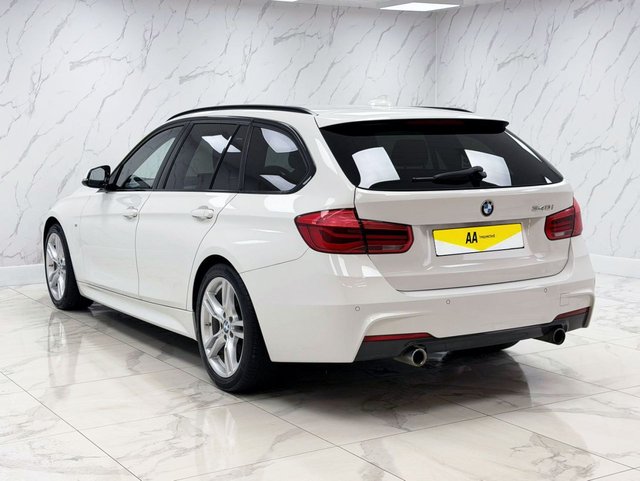 2015 BMW 3 Series 3L M Sport 5dr - Photo 9