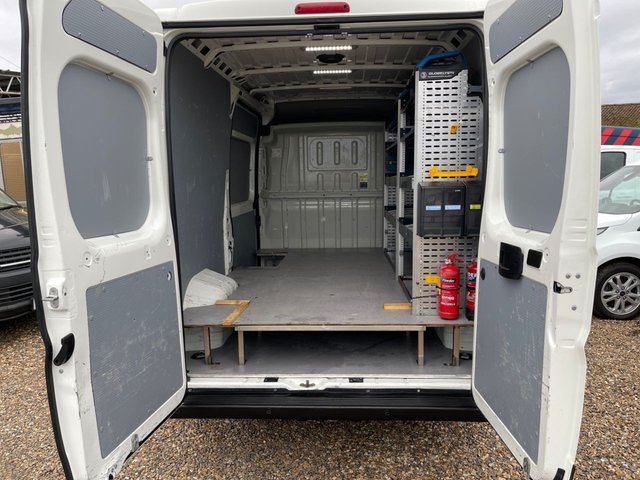 2021 Citroen Relay 2.2L Enterprise 5dr - Photo 3