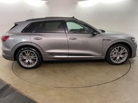 USED 2019 69 AUDI E-TRON 55 Launch Edition SUV 5dr Electric Auto quattro 95kWh (408 ps) 360 CAMERAS , PANORAMIC SUNROOF .