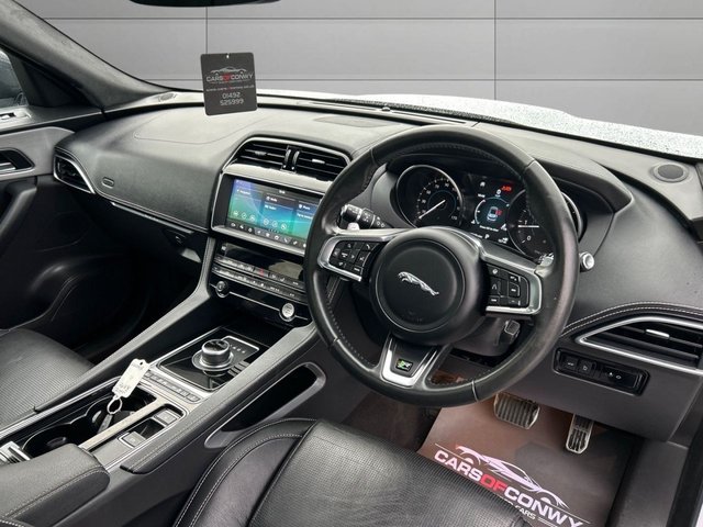 2018 JAGUAR F-PACE 2.0 D180 R-Sport SUV 5dr Diesel Auto AWD Euro 6 (s/s) (180 ps) - Photo 9