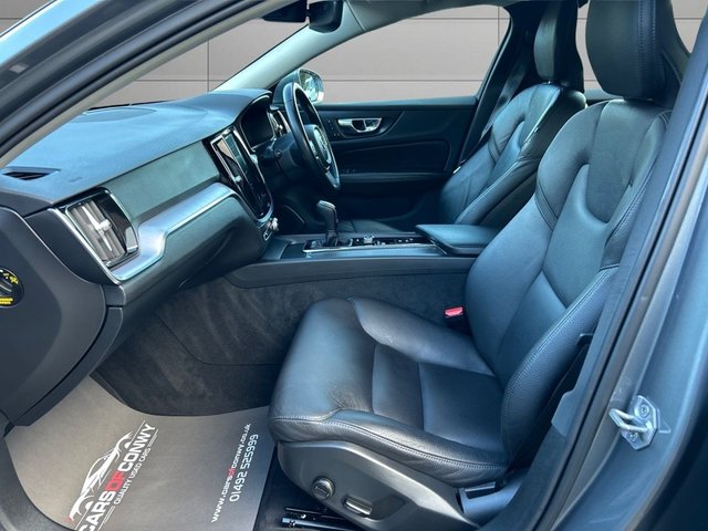 2019 VOLVO V60 2.0 D3 Momentum Plus Estate 5dr Diesel Manual Euro 6 (s/s) (150 ps) - Photo 12
