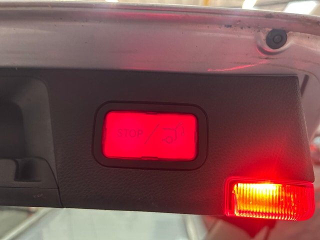 2012 Mercedes-Benz C Class - Photo 8