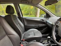USED 2008 08 VAUXHALL ASTRA 1.8i 16v Elite Hatchback 5dr Petrol Automatic (187 g/km, 138 bhp) 