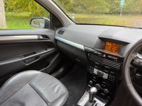 USED 2008 08 VAUXHALL ASTRA 1.8i 16v Elite Hatchback 5dr Petrol Automatic (187 g/km, 138 bhp) 