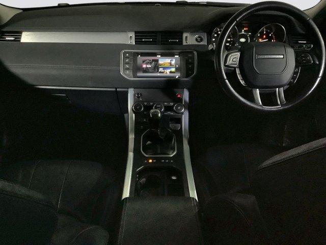 2017 Land Rover Range Rover Evoque 2L SE Tech 5dr - Photo 3