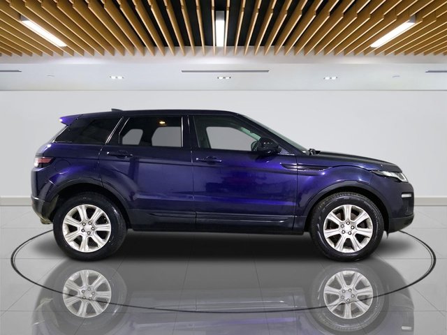 2017 Land Rover Range Rover Evoque 2L SE Tech 5dr - Photo 9