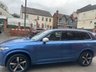 USED 2018 68 VOLVO XC90 2.0h T8 Twin Engine 10.4kWh R-Design SUV 5dr Petrol Plug-in Hybrid Auto 4WD Euro 6 (s/s) (390 ps) Family 7-Seater : Electric panoramic sunroof : Volvo service history : Bluetooth : Sat Nav : DAB : R-Design upholstery + steering wheel :       Electric/Heated front seats : Isofix : Air-conditioning : Cargo cover : Rear view camera :       Front + rear parking sensors : Remotely operated tailgate