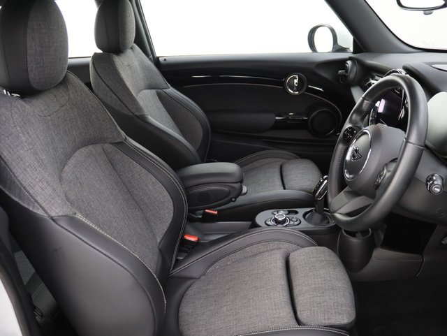 2021 MINI Electric Hatch - Photo 12