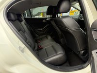 USED 2017 67 MERCEDES-BENZ GLA 2.1 GLA200d Sport (Premium) SUV 5dr Diesel 7G-DCT 4MATIC Euro 6 (s/s) (136 ps) 