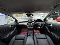 USED 2017 67 MERCEDES-BENZ GLA 2.1 GLA200d Sport (Premium) SUV 5dr Diesel 7G-DCT 4MATIC Euro 6 (s/s) (136 ps) 