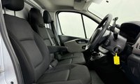 USED 2018 18 RENAULT TRAFIC 1.6 dCi ENERGY 29 Business+ Panel Van 5dr Diesel Manual LWB Standard Roof Euro 6 (s/s) (125 ps) 
