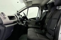 USED 2018 18 RENAULT TRAFIC 1.6 dCi ENERGY 29 Business+ Panel Van 5dr Diesel Manual LWB Standard Roof Euro 6 (s/s) (125 ps) 