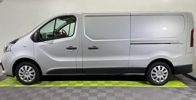 2018 RENAULT TRAFIC - Photo 7