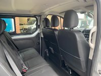 USED 2019 69 RENAULT TRAFIC 2.0 ENERGY 30 SPORT 6 SEAT L2 LWB SILVER CREW VAN *AIRCON* 
