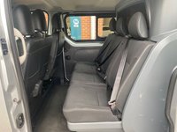 USED 2019 69 RENAULT TRAFIC 2.0 ENERGY 30 SPORT 6 SEAT L2 LWB SILVER CREW VAN *AIRCON* 