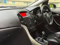 USED 2015 15 VAUXHALL ASTRA 2.0 CDTi Elite Sports Tourer 5dr Diesel Manual Euro 5 (s/s) (165 ps) 