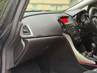 USED 2015 15 VAUXHALL ASTRA 2.0 CDTi Elite Sports Tourer 5dr Diesel Manual Euro 5 (s/s) (165 ps) 
