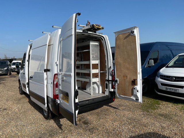 2019 Vauxhall Movano 2.3L null 5dr - Photo 5
