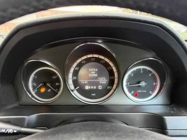 2010 Mercedes-Benz C-CLASS - Photo 11