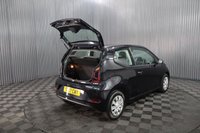 USED 2017 17 VOLKSWAGEN UP! 1.0 Take up! Hatchback 3dr Petrol Manual Euro 6 (60 ps) FULL SERVICE HISTORY / LOW INSURANCE GROUP / FINANCE AVAIL