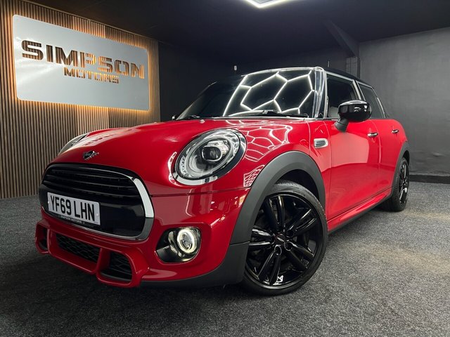 View our MINI Hatch 1.5 Cooper Sport Hatchback 5dr Petrol Steptronic Euro 6 (s/s) (136 ps)
