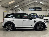 USED 2018 18 MINI COUNTRYMAN 1.5 Cooper SUV 5dr Petrol Manual ALL4 Euro 6 (s/s) (136 ps) HUGE SPEC WITH &pound;11645 UPGRADES