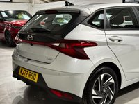 USED 2022 72 HYUNDAI I20 1.0 T-GDi MHEV SE Connect Hatchback 5dr Petrol Hybrid Manual Euro 6 (s/s) (100 ps) 1 OWNER+ FSH+SAT NAV+REAR PARK