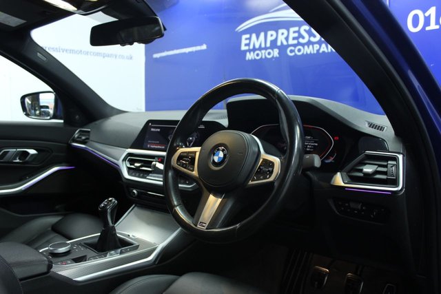 2019 BMW 3 SERIES - Photo 4