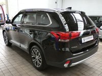 USED 2018 68 MITSUBISHI OUTLANDER 2.2 DI-D 4 SUV 5dr Diesel Manual 4WD Euro 6 (s/s) (147 ps) 7 SEATS 4WD SAT NAV SUNROOF LEATHER CAMERA CRUISE CONTROL 2 OWNERS SERVICE HISTORY