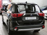 USED 2018 68 MITSUBISHI OUTLANDER 2.2 DI-D 4 SUV 5dr Diesel Manual 4WD Euro 6 (s/s) (147 ps) 7 SEATS 4WD SAT NAV SUNROOF LEATHER CAMERA CRUISE CONTROL 2 OWNERS SERVICE HISTORY