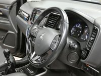 USED 2018 68 MITSUBISHI OUTLANDER 2.2 DI-D 4 SUV 5dr Diesel Manual 4WD Euro 6 (s/s) (147 ps) 7 SEATS 4WD SAT NAV SUNROOF LEATHER CAMERA CRUISE CONTROL 2 OWNERS SERVICE HISTORY