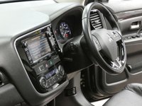USED 2018 68 MITSUBISHI OUTLANDER 2.2 DI-D 4 SUV 5dr Diesel Manual 4WD Euro 6 (s/s) (147 ps) 7 SEATS 4WD SAT NAV SUNROOF LEATHER CAMERA CRUISE CONTROL 2 OWNERS SERVICE HISTORY