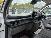 USED 2024 74 FORD TRANSIT CUSTOM 280 2.0 EcoBlue 136 ps Limited Panel Van L1 H1 SWB - AIR CON + CRUISE EXCELLENT EXAMPLE OF THIS HIGH SPEC MODEL