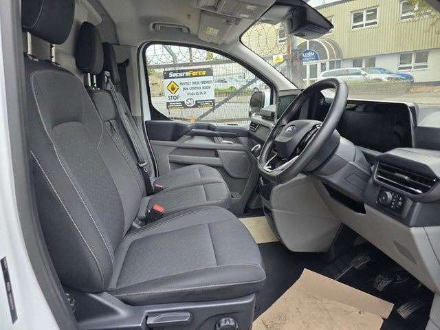 2024 FORD TRANSIT CUSTOM - Photo 2