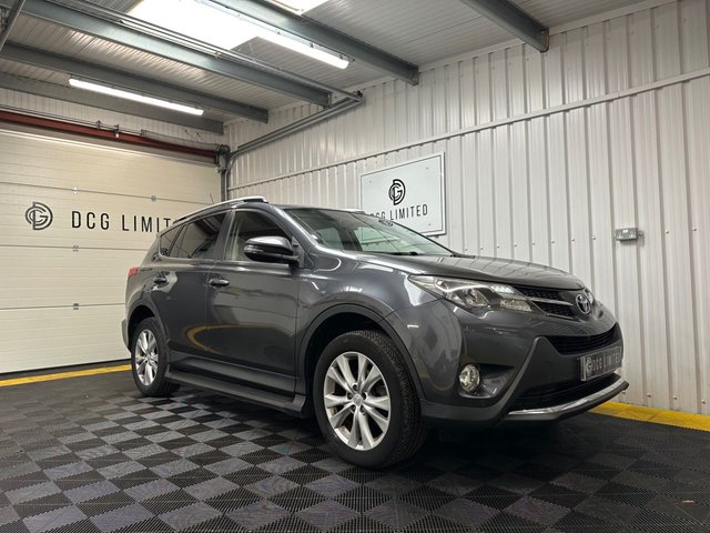 2014 14 Toyota Rav4 2.2 D-CAT Invincible SUV 5dr Diesel Auto 4WD Euro 5 (150 ps)