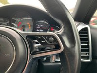 USED 2014 64 PORSCHE CAYENNE 4.2 TD V8 S SUV 5dr Diesel TiptronicS 4WD Euro 5 (s/s) (385 ps) 