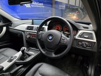 USED 2013 63 BMW 3 SERIES 2.0 320i SE Saloon 4dr Petrol Manual Euro 6 (s/s) (184 ps) Pro Satellite Navigation Pack - Leather - &pound;13K Extras