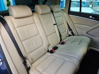 USED 2014 64 VOLKSWAGEN TIGUAN 2.0 TDI BlueMotion Tech Match SUV 5dr Diesel DSG 4WD Euro 5 (s/s) (140 ps) Reverse Camera - Heated Leather Seats - Satellite Navigation