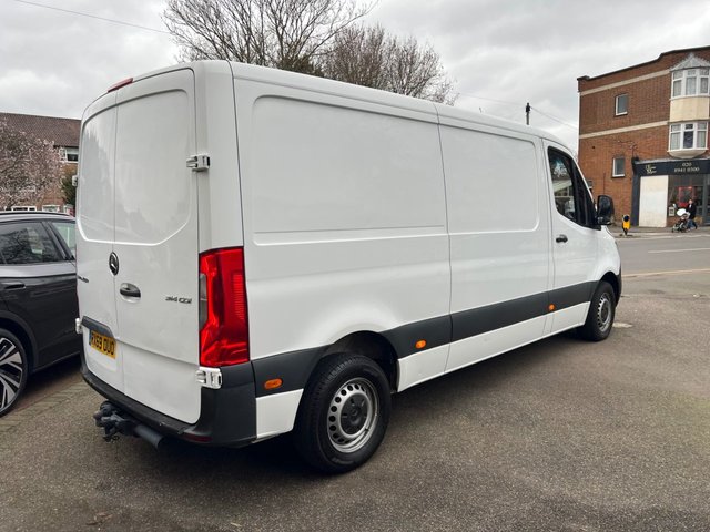 2019 Mercedes-Benz SPRINTER - Photo 6