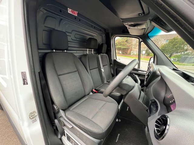 2019 Mercedes-Benz SPRINTER - Photo 12